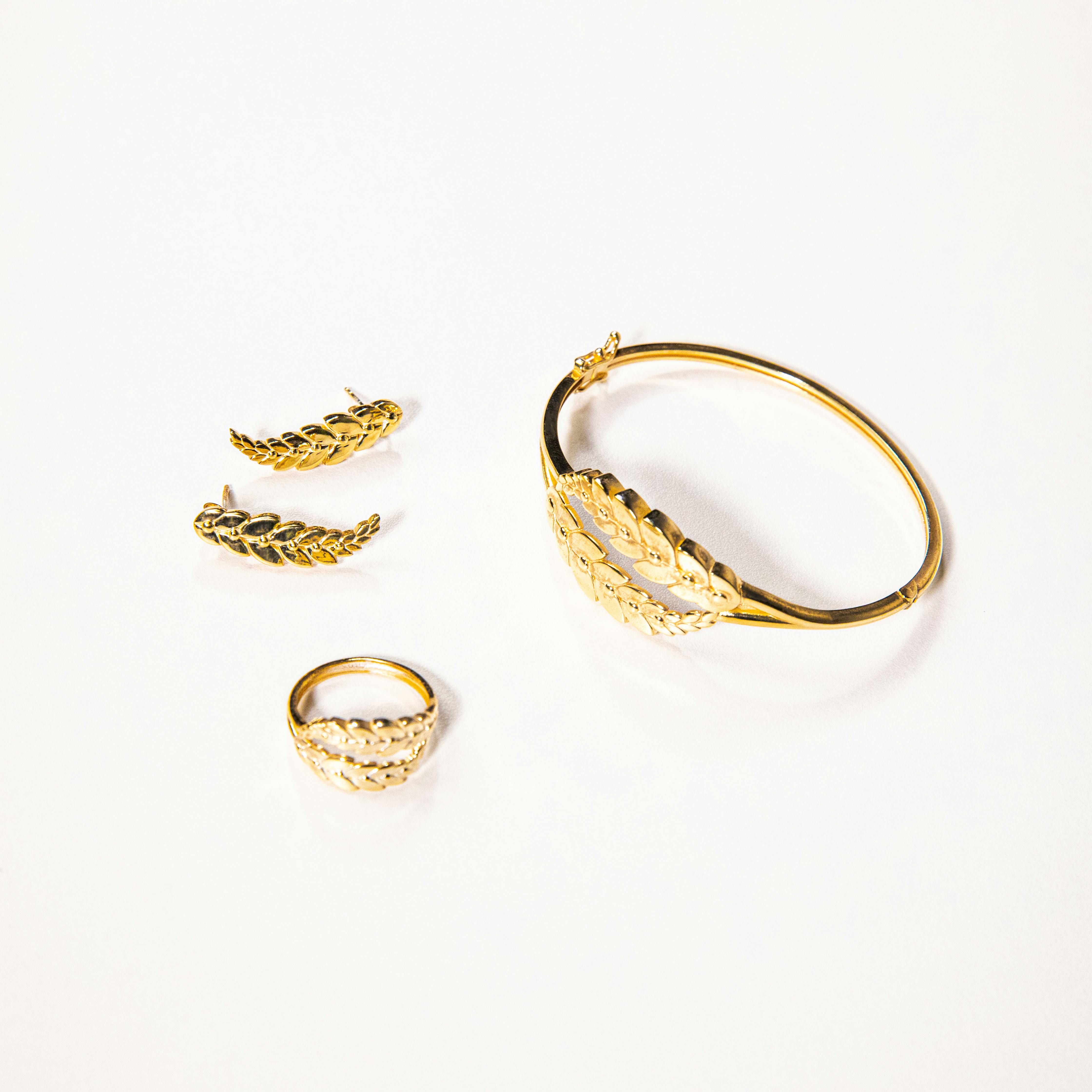 Traditional Gold Earrings