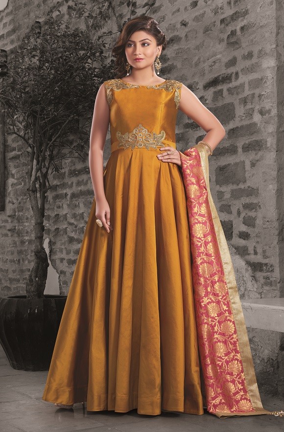Boho Handmade Patchwork Halter Neck Indian Silk Sari Long Dress [Assor –  Ambali Fashion